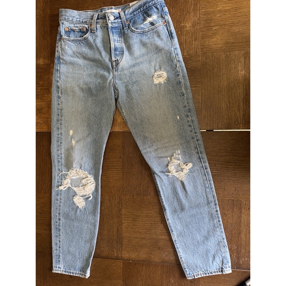 Levi's Pants - Levis Jeans Wedgie Women's Size 27 Distressed Denim Light Wash Button Fly